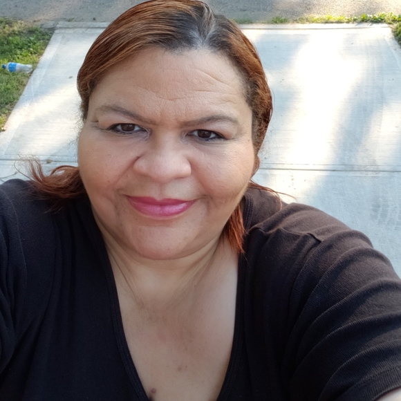 Meet your Posher, Ronnie - Picture 2 of 2